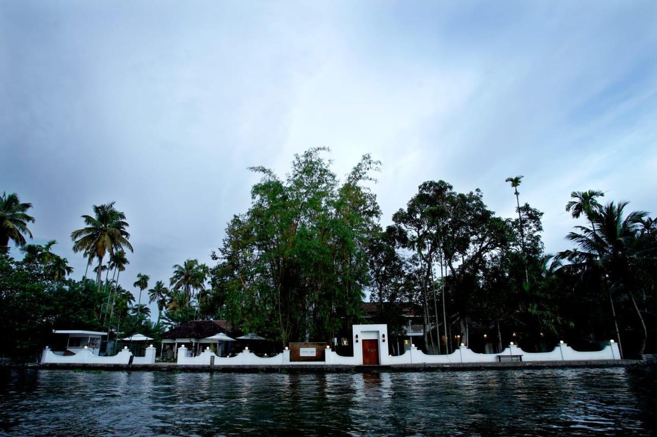 Bamboo Lagoon Backwater Front Resort Alappuzha Eksteriør billede