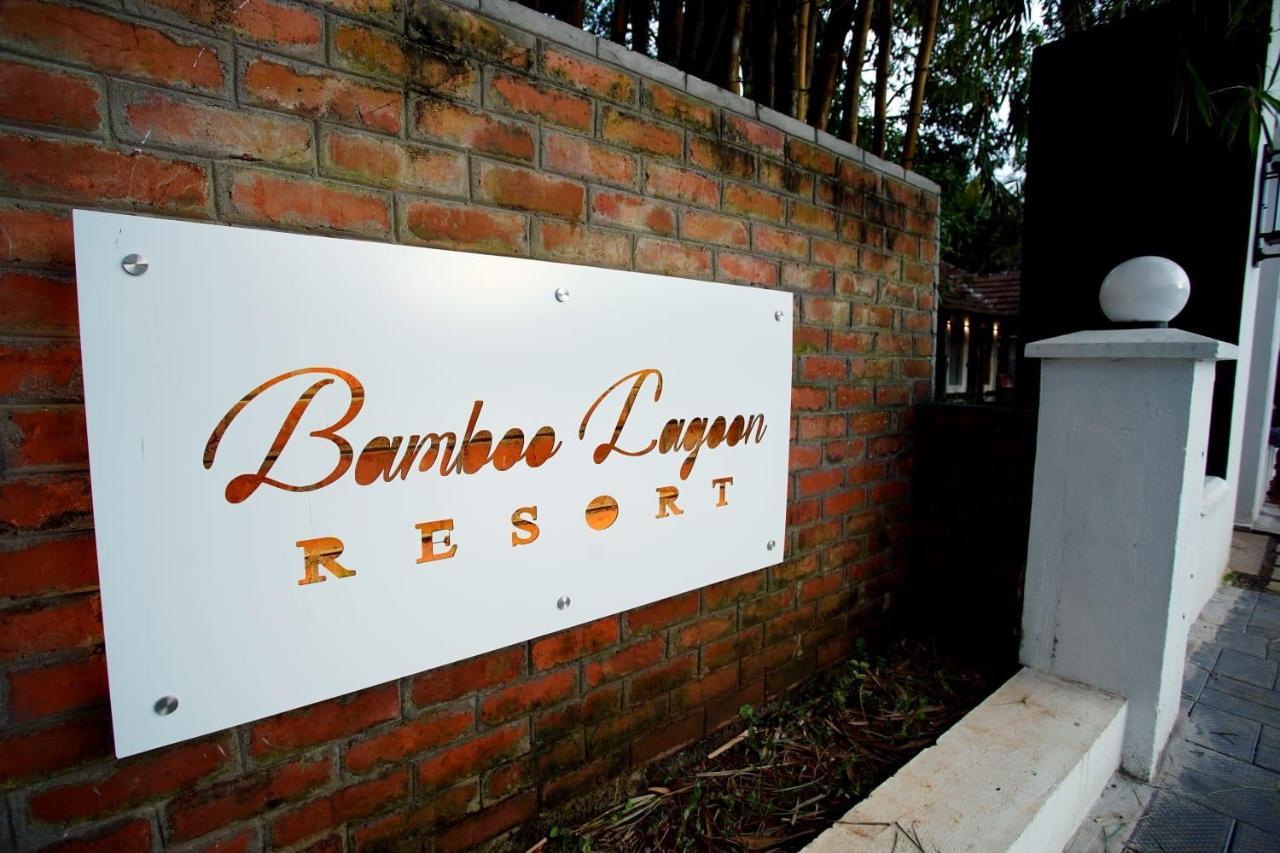 Bamboo Lagoon Backwater Front Resort Alappuzha Eksteriør billede